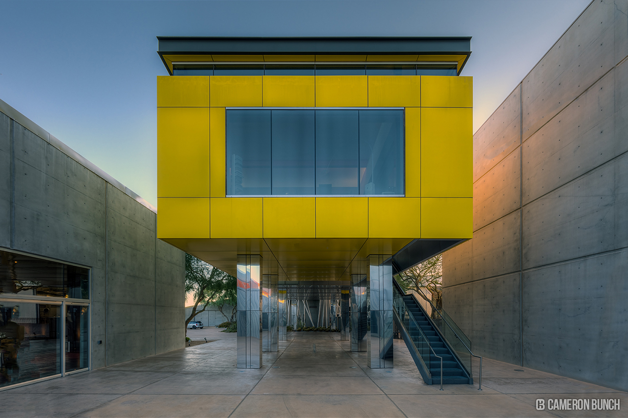 IMAGE: http://www.cameronbunch.com/wp-content/gallery/thumbs/HangarSuites-1280.jpg